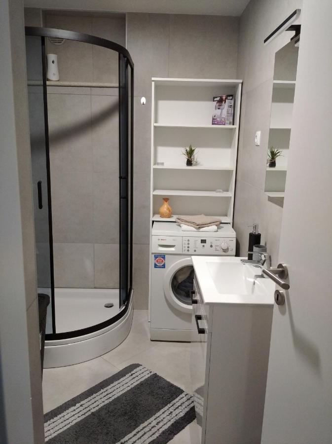 Apartman Lari Vižinada Eksteriør billede